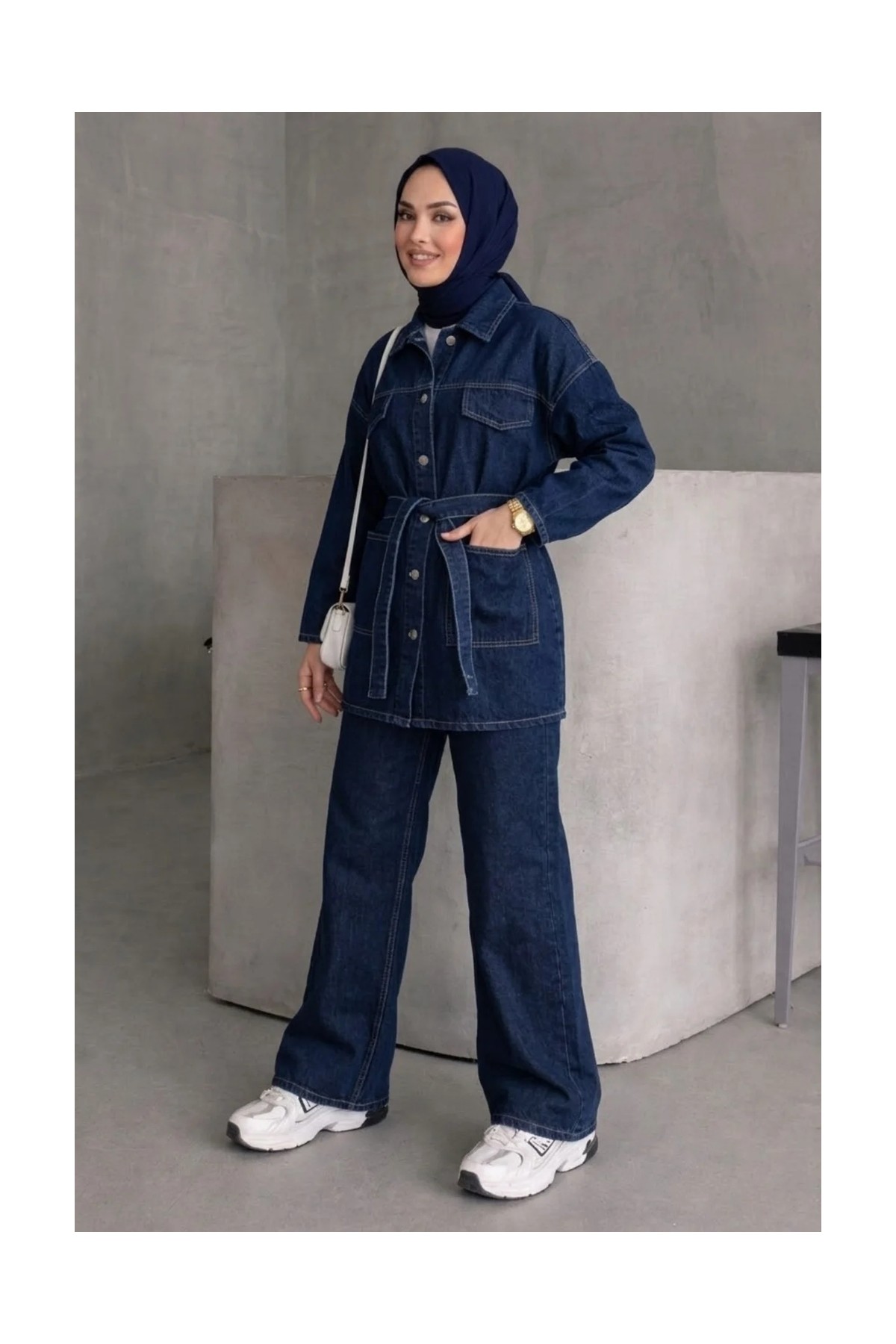 Tesettür Diyarı Kadın Kuşaklı Denim Tesettür Takım- Yeşil