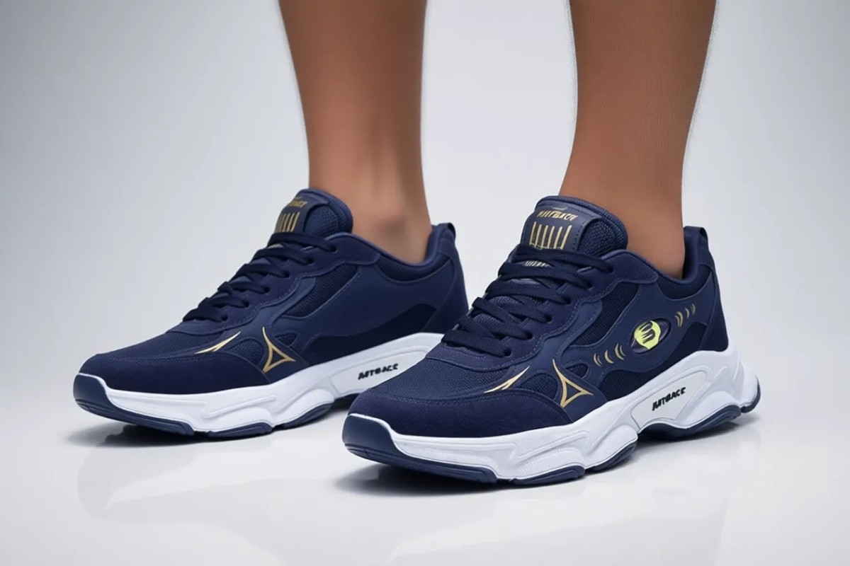 Mayback Erkek Ortopedik Sneaker Ayakkabı Beyaz - Siyah Düz Tabanlı Konforlu Tasarım görsel 4