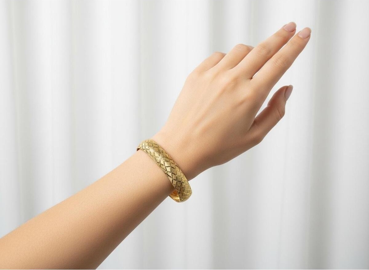 Kuyumcu Nurettin 10 gr (Gram) Diktdörtgen Desenli Şarnel Bilezik 22 Ayar Altın Yatırımlık Işçiliksiz