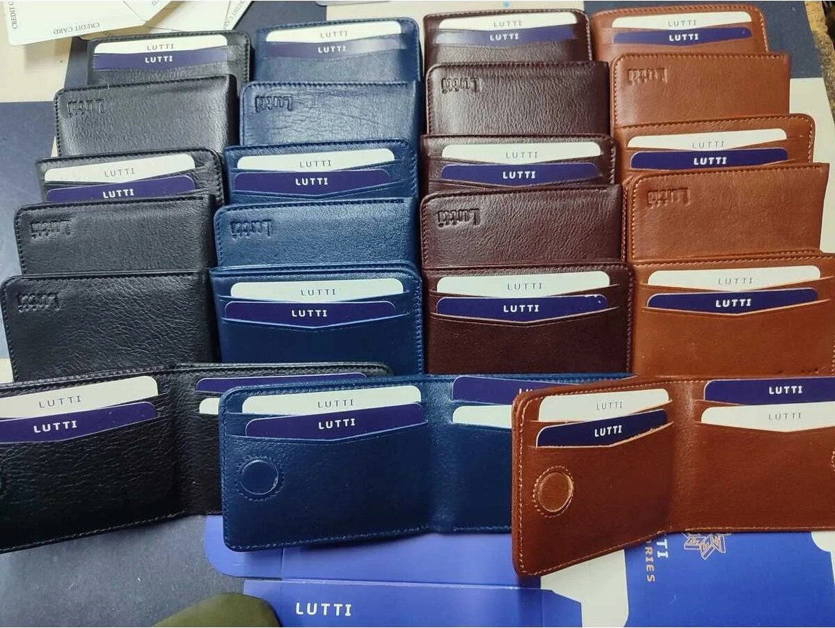 Lutti Hakiki Deri Mıknatıslı Yatay Model Kartlık görsel 6