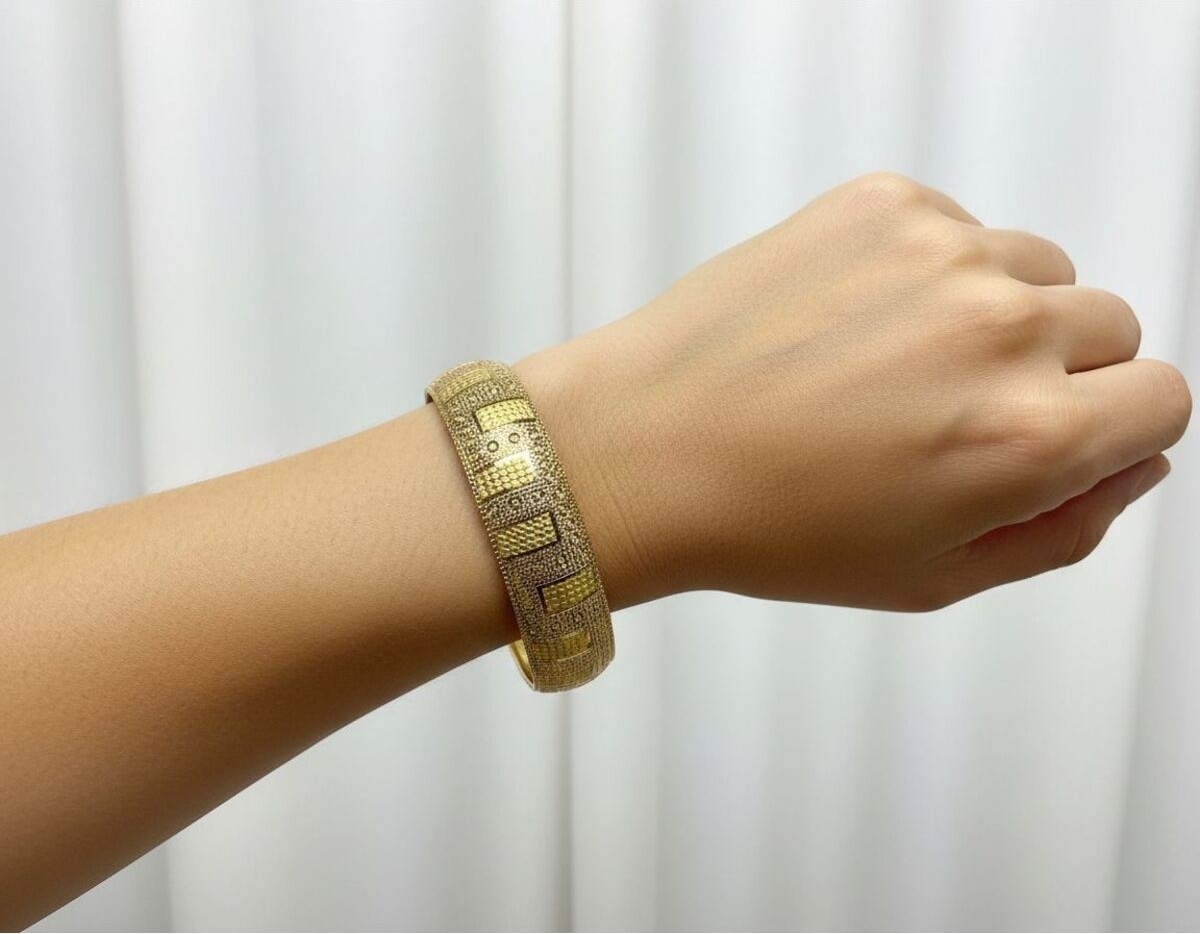 Kuyumcu Nurettin 10 gr (Gram) Grek Desenli Şarnel Bilezik 22 Ayar Altın Yatırımlık Işçiliksiz