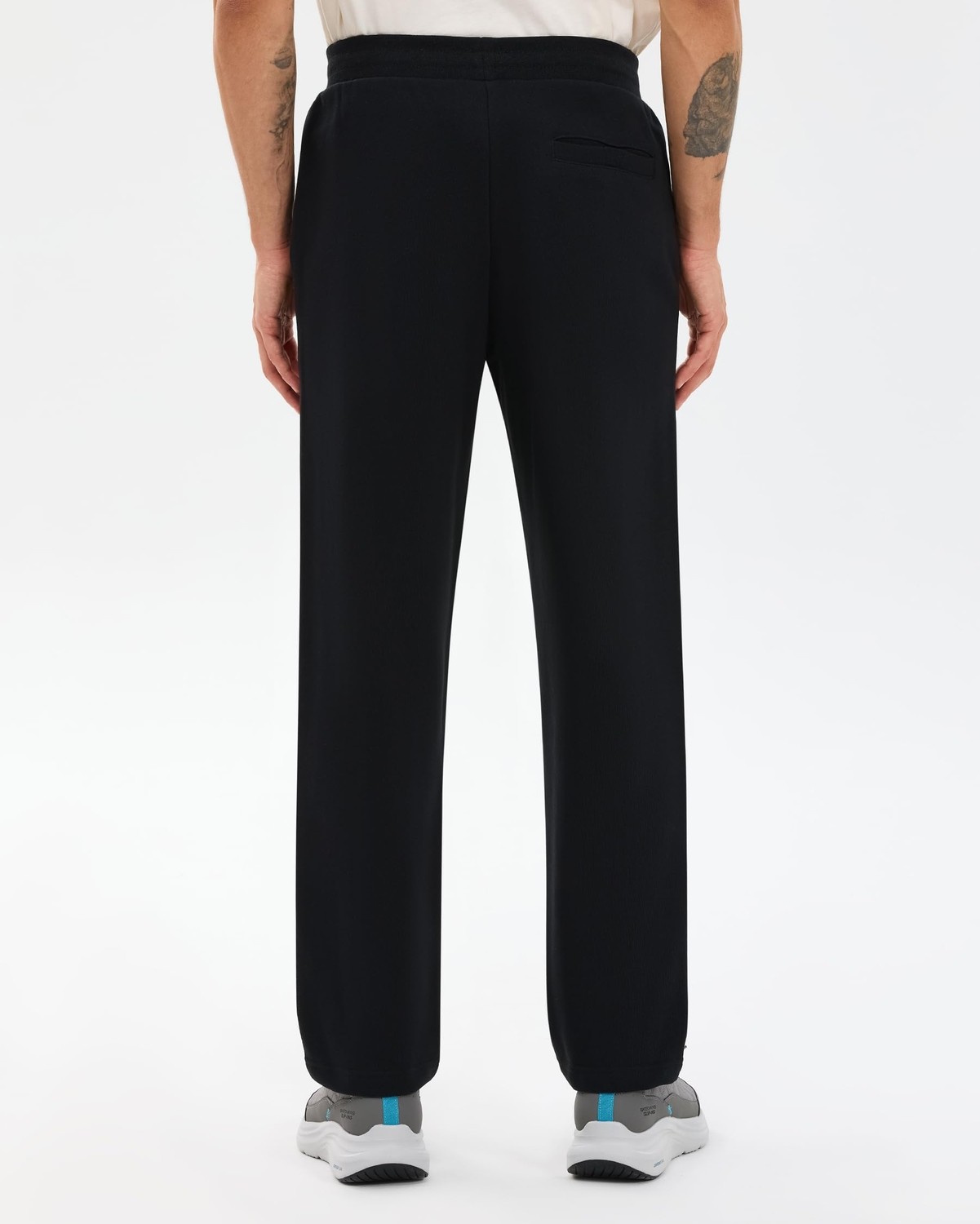 Die Grup M Essential Regular Sweatpant Siyah görsel 4