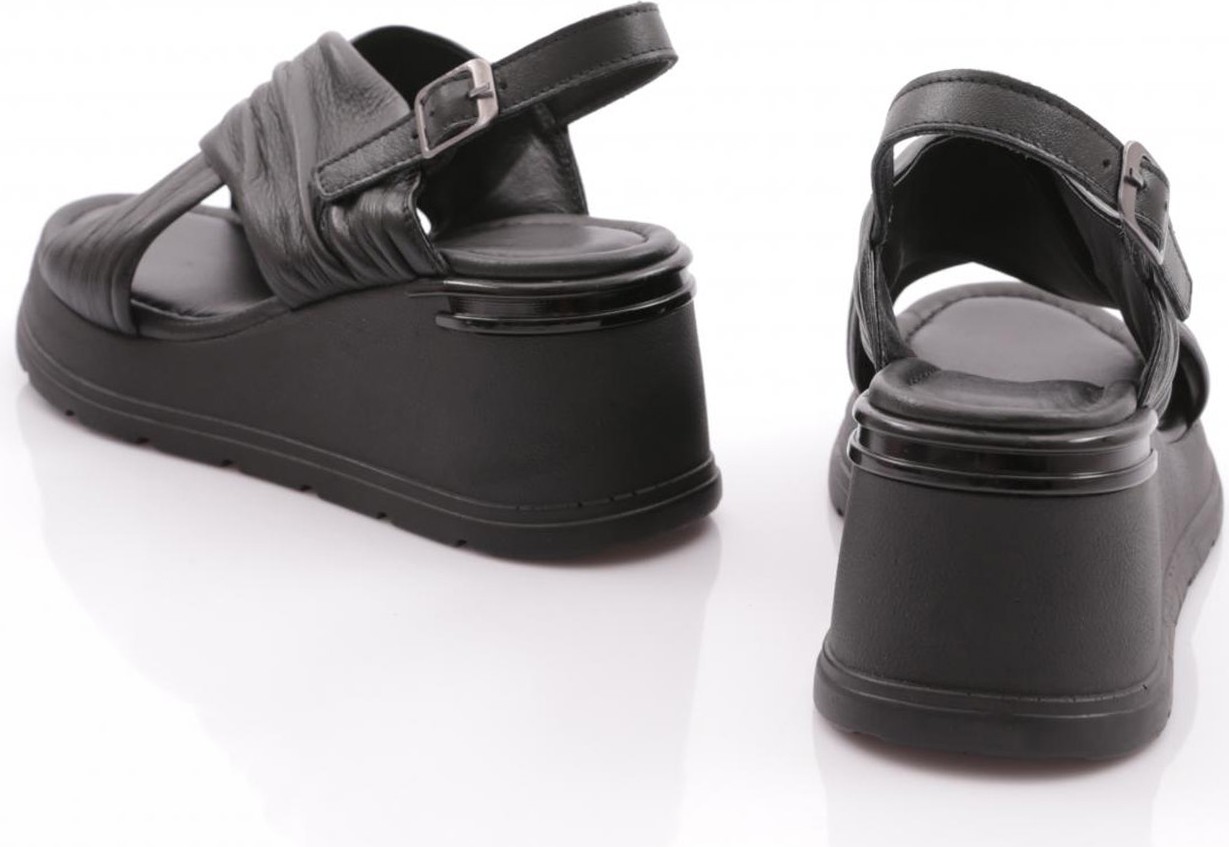 DGN 78-2432 Kadin Çapraz Bantli Kalin Taban Sandalet görsel 3