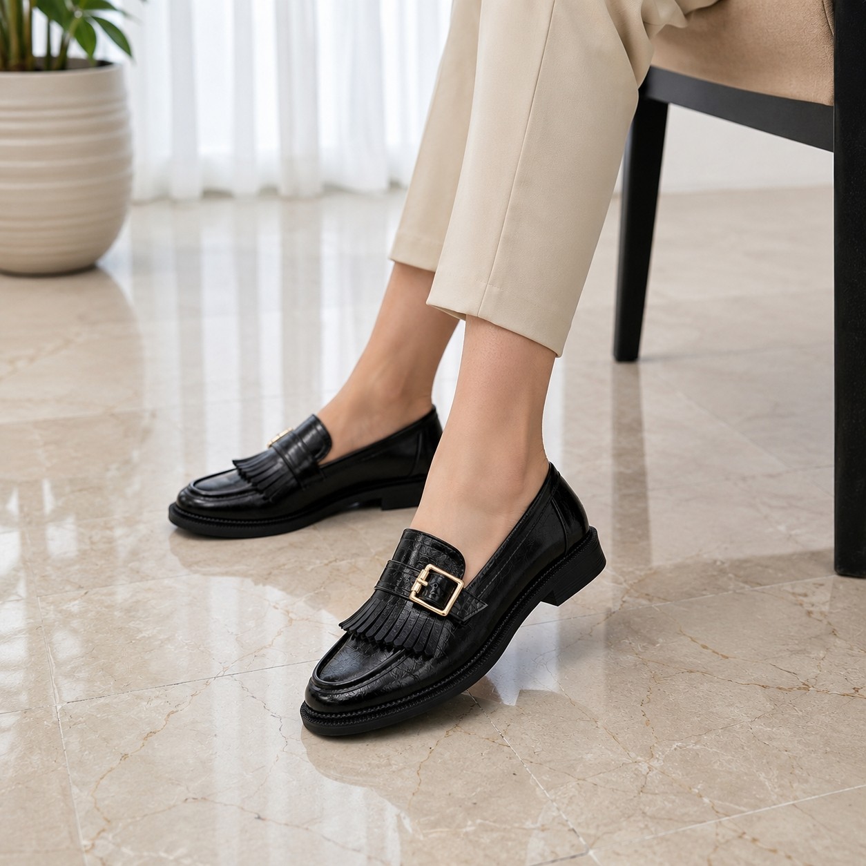Patron Shoes Kadın Püsküllü Tokalı Loafer Ayakkabı Günlük Şık Klasik Model görsel 3