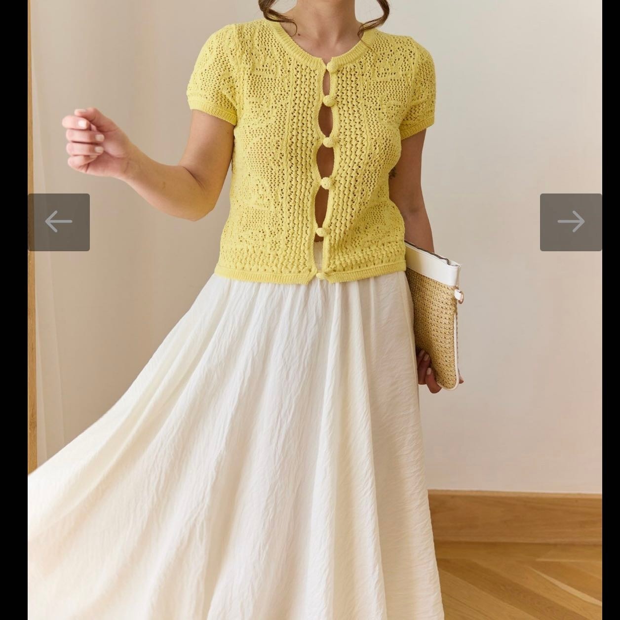 Butik Kadın Sarı Ajurlu Örgü Desenli Düğmeli Kısa Kollu Triko Hırka görsel 3
