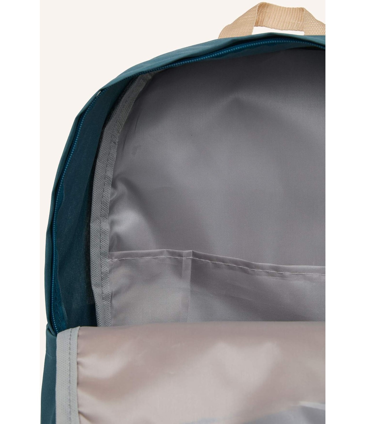 DeFacto Su Geçirmez Ön Cepli ve Logo Detaylı Unisex Sırt Çantası H9365AXNS görsel 4