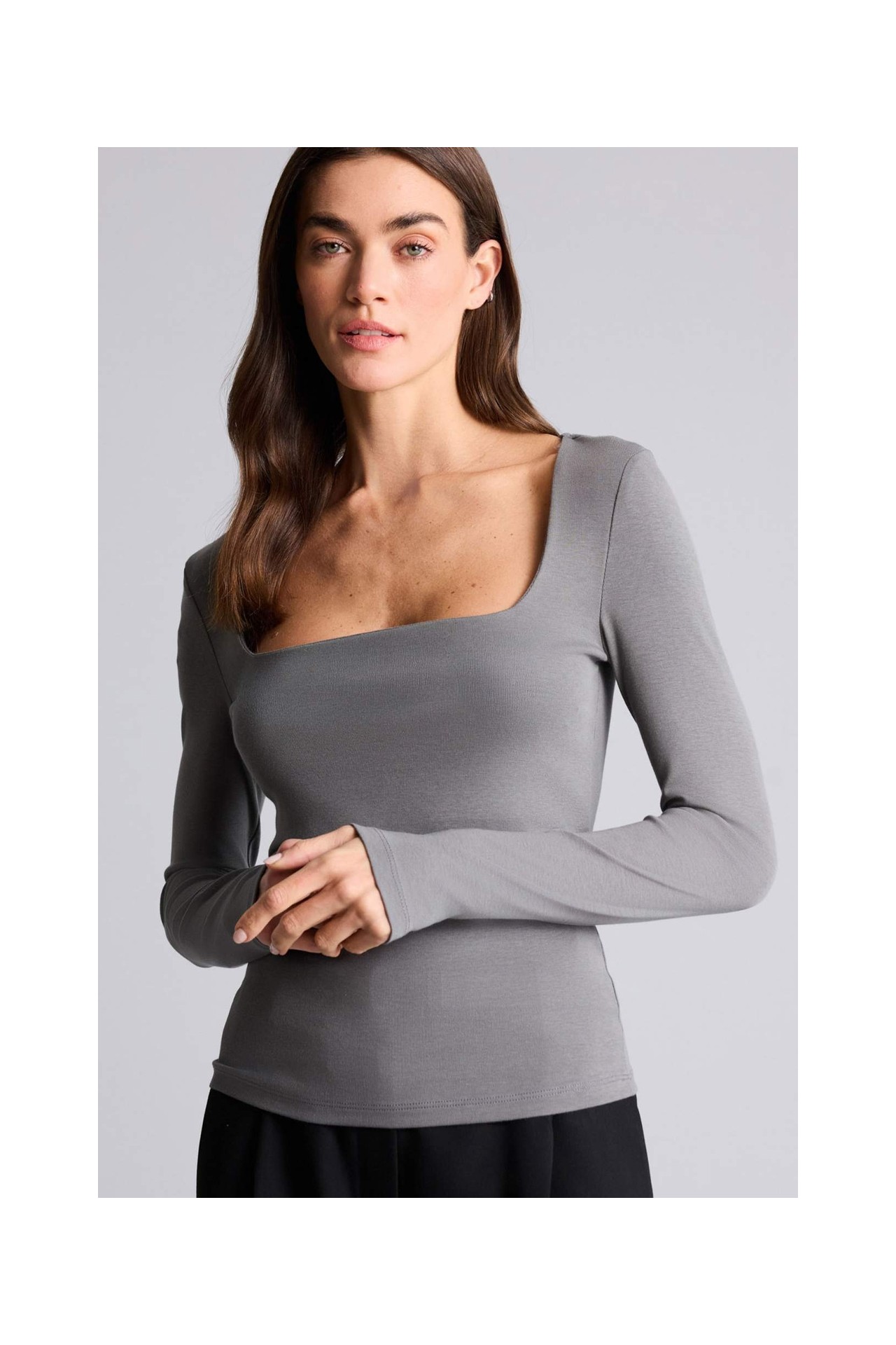 DeFacto Slim Fit Kare Yaka Basic Düz Modal Uzun Kollu Tişört G8527AX26SP