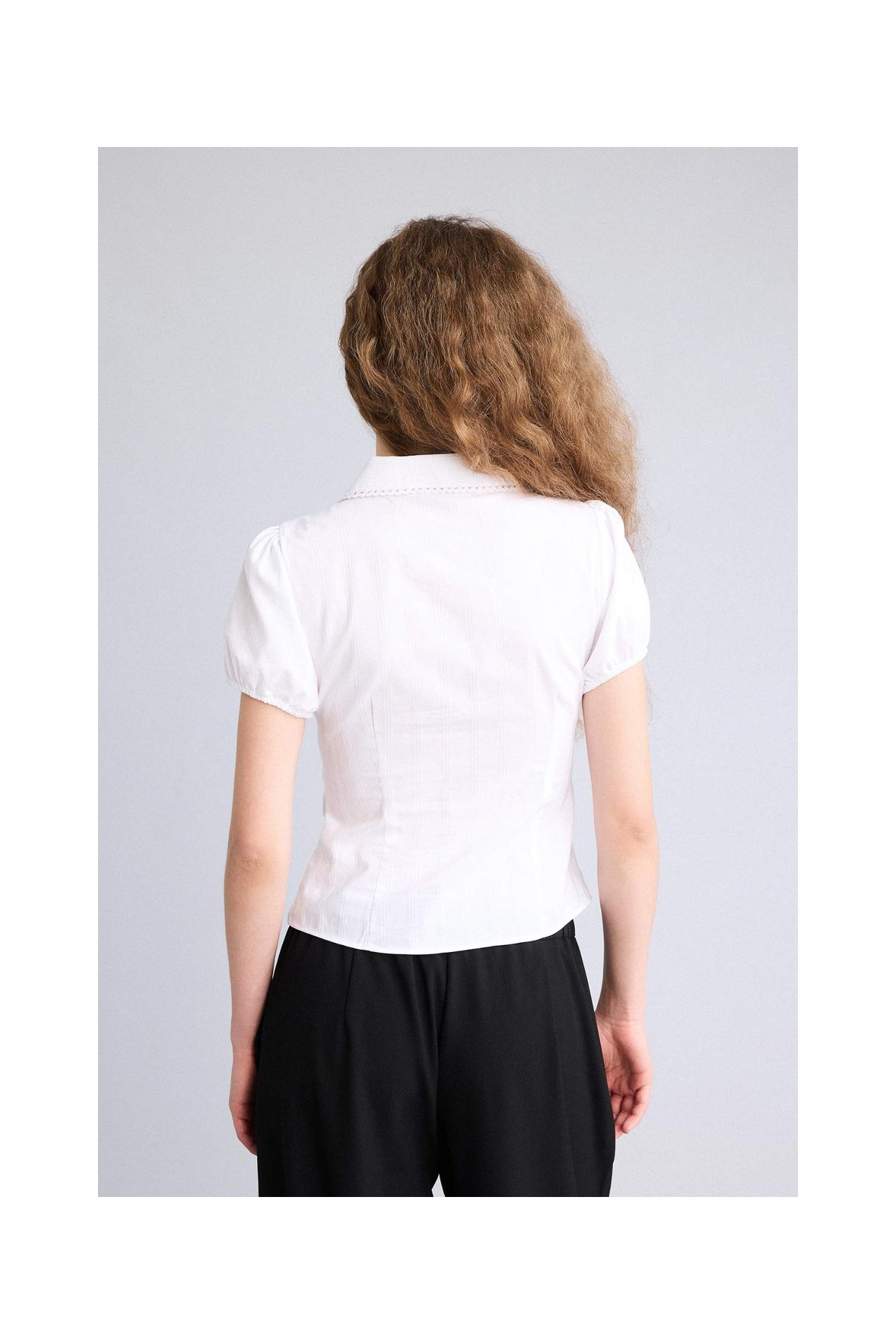 DeFacto Fitted Bebe Yaka Kısa Kollu Gömlek H0212AX26SP görsel 5