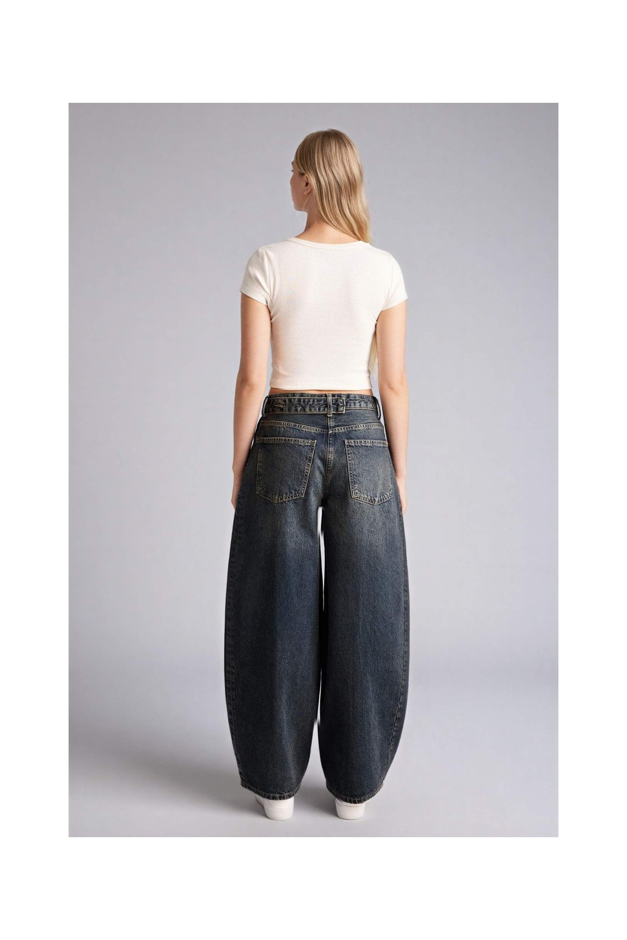DeFacto %100 Pamuk Barrel Fit Yüksek Bel Bilek Boy Jean Yıkamalı Pantolon H0135AX26SP görsel 5