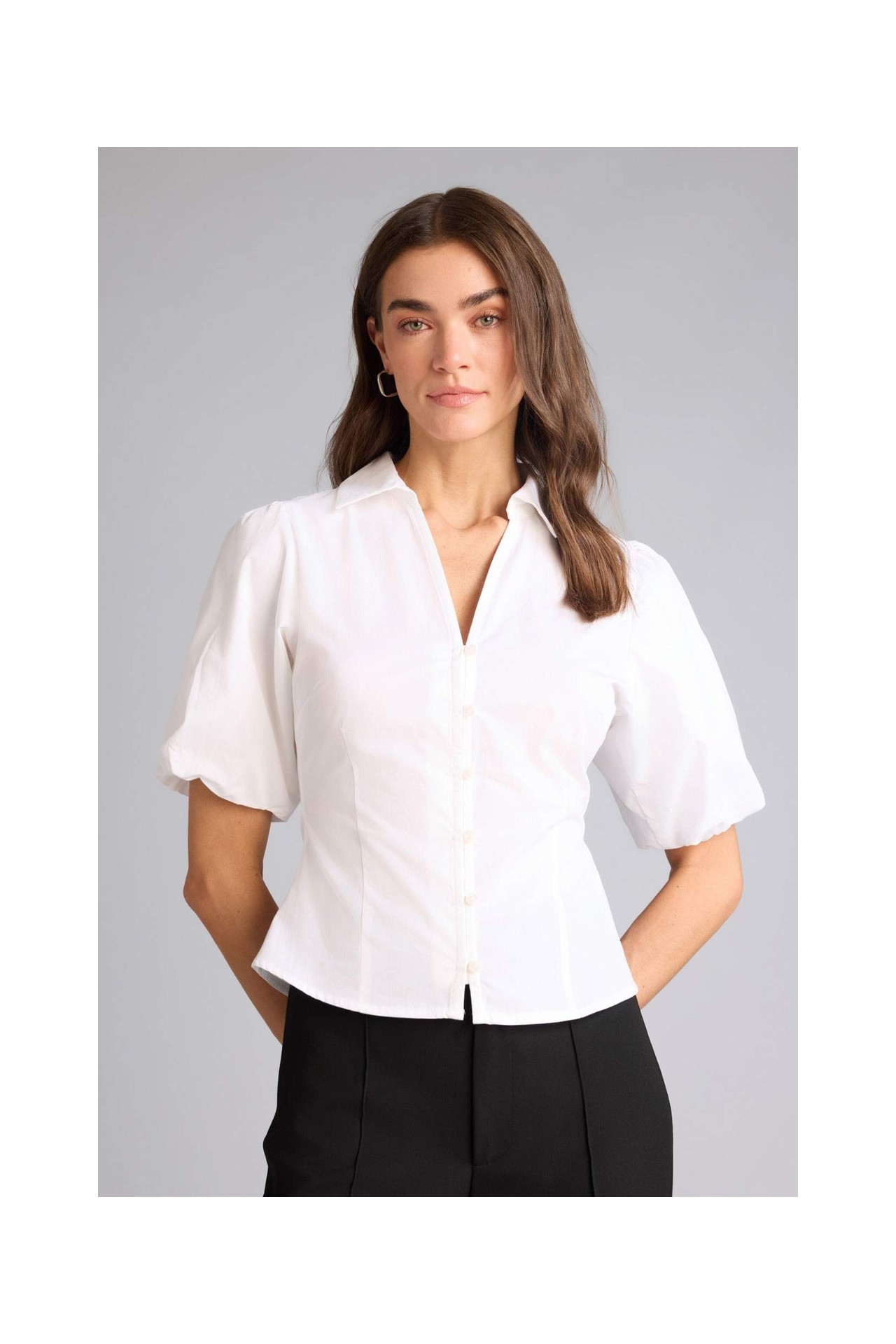 DeFacto %100 Pamuk Fitted Poplin Kısa Kollu Gömlek H1573AX26SP görsel 4