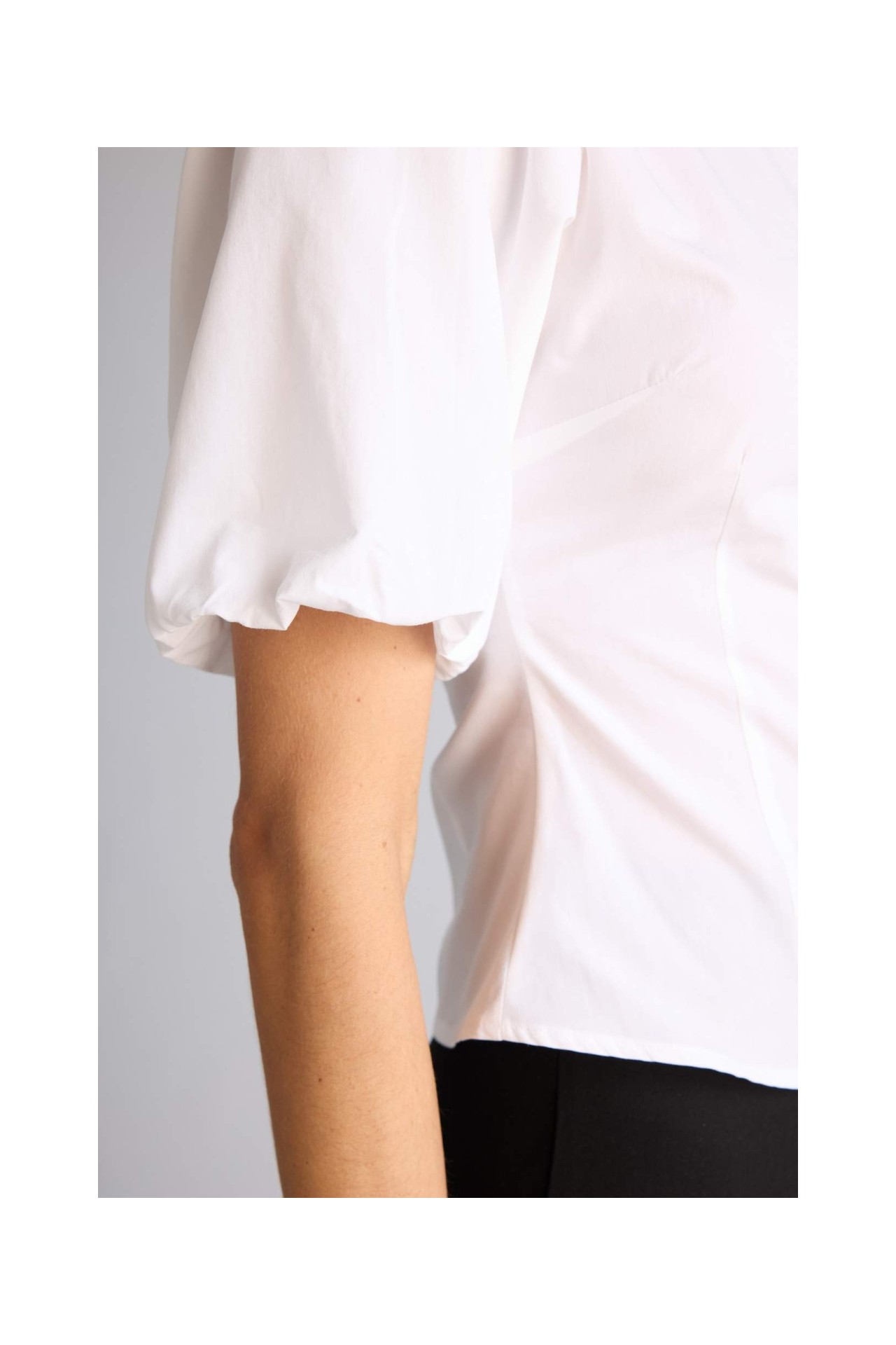 DeFacto %100 Pamuk Fitted Poplin Kısa Kollu Gömlek H1573AX26SP görsel 6