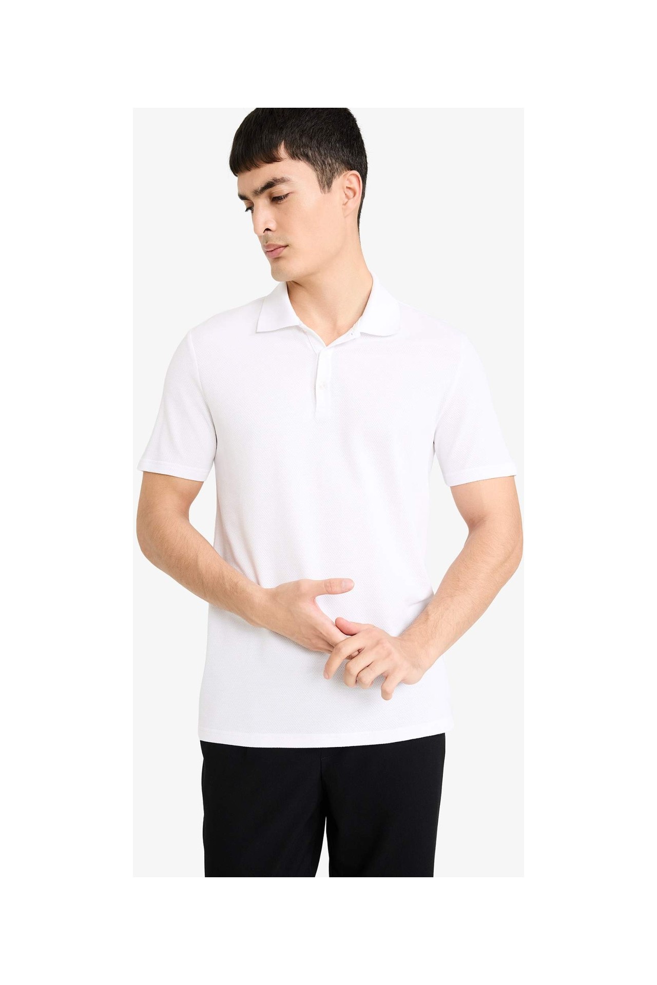 DeFacto Ultra Yumuşak Slim Fit Polo Yaka Kısa Kollu Pamuklu Modal Karışımlı Basic Tişört M6609AZ26SP görsel 3