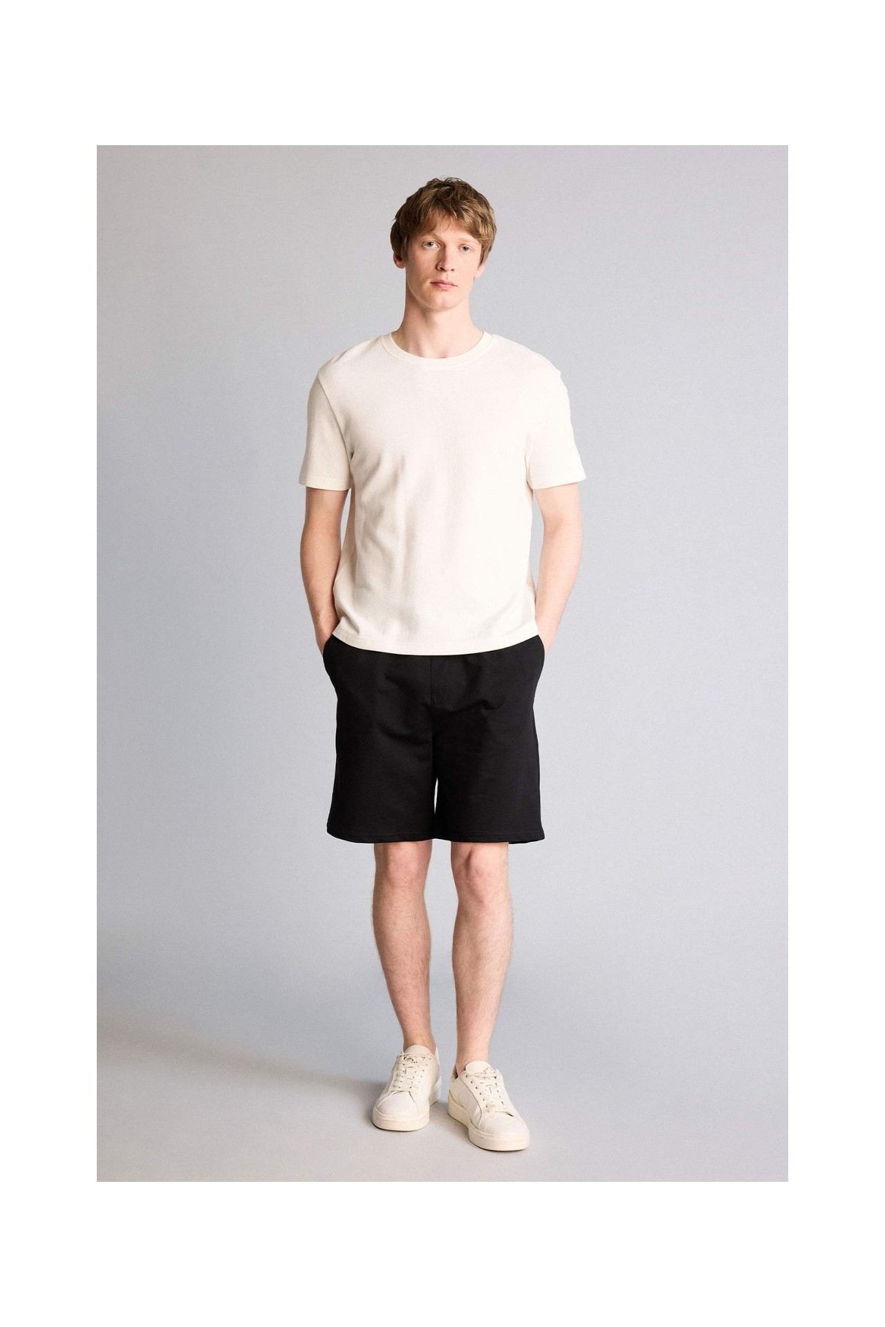 DeFacto Slim Fit Cepli Pamuklu Basic Bermuda Şort W1105AZ26SM