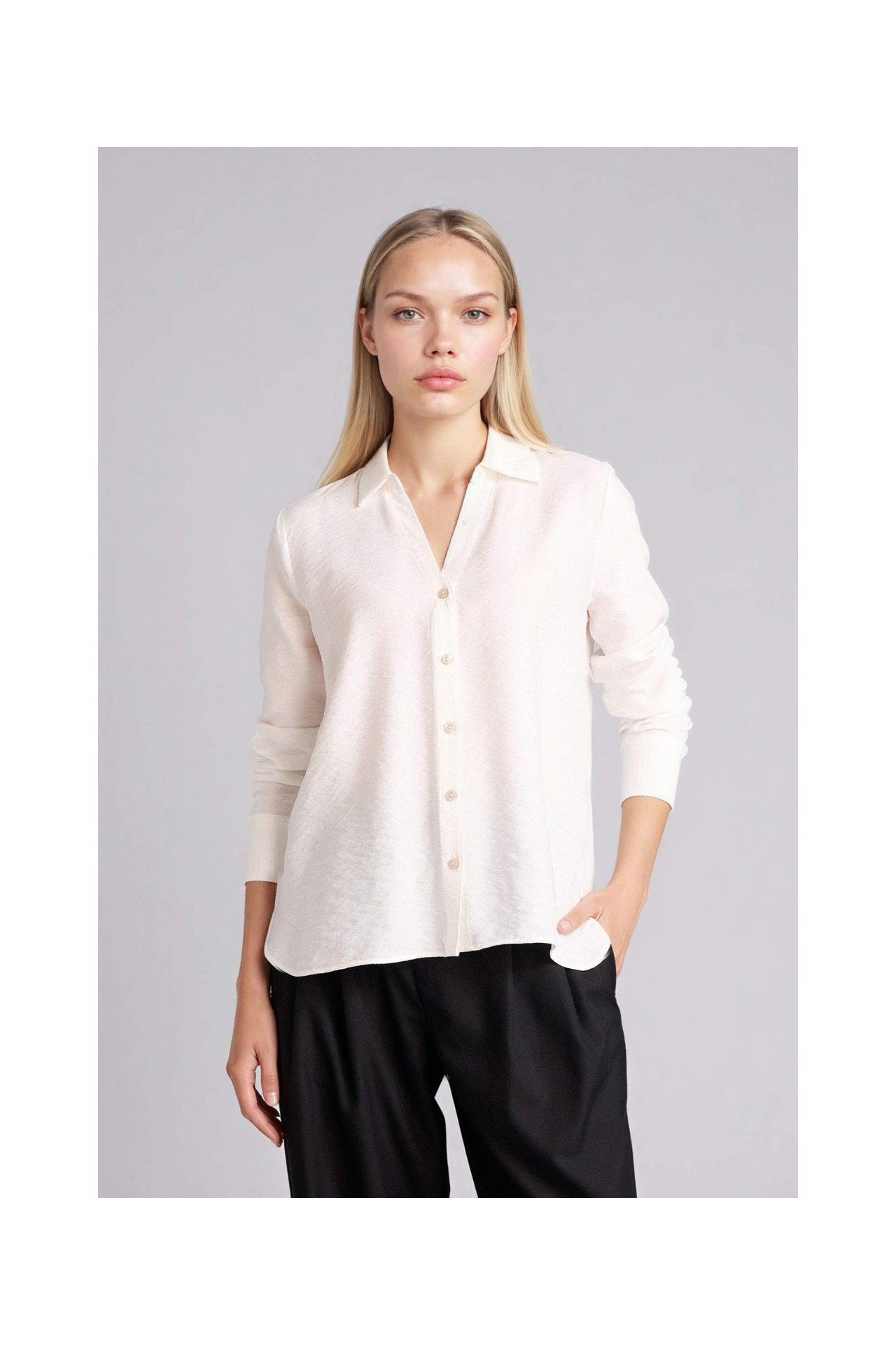 DeFacto Regular Fit Uzun Kollu Gömlek M9407AZ26SP