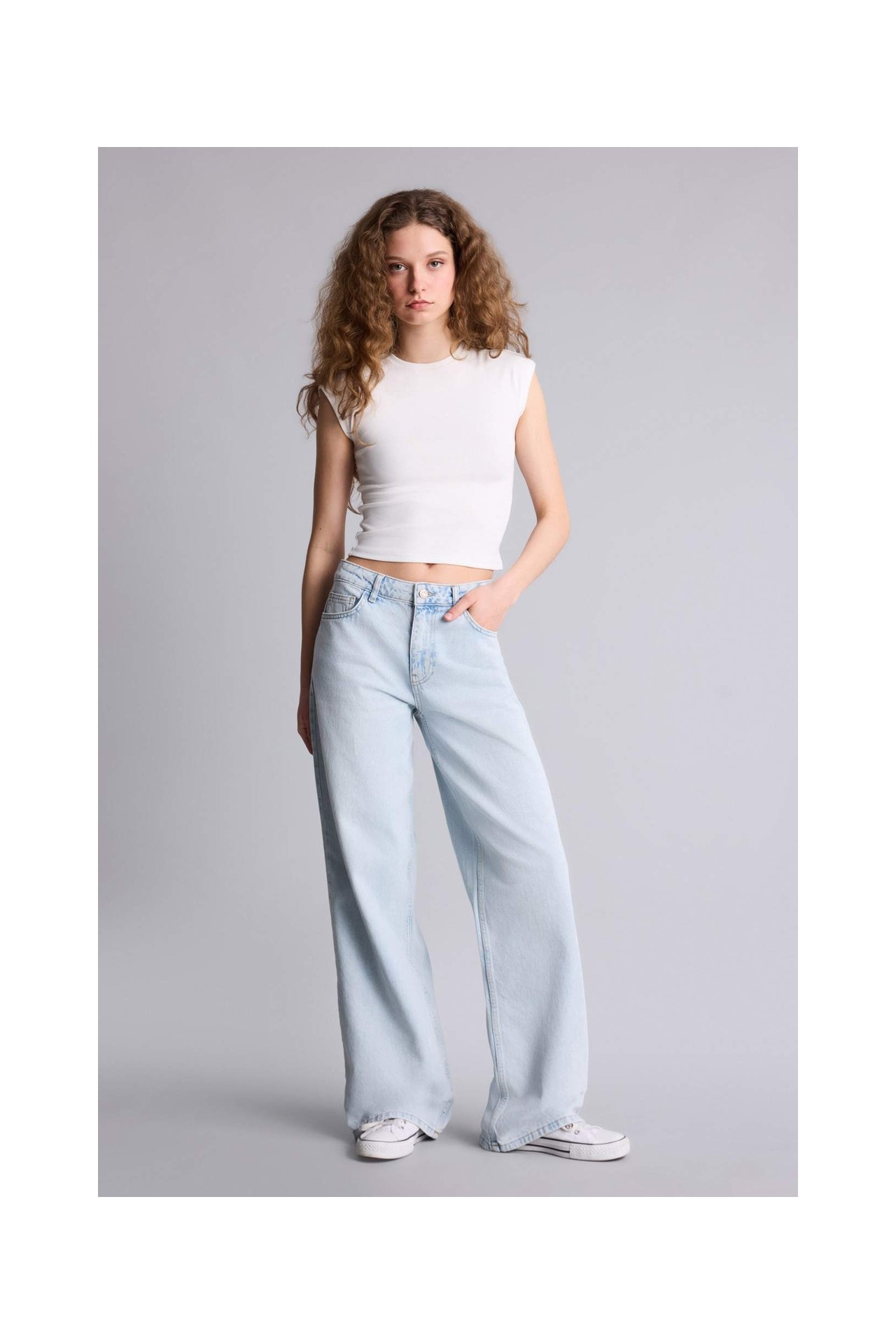 DeFacto %100 Pamuk Low Rise Wide Leg Düşük Bel Uzun Jean Yıkamalı Pantolon G2208AX26SP görsel 7