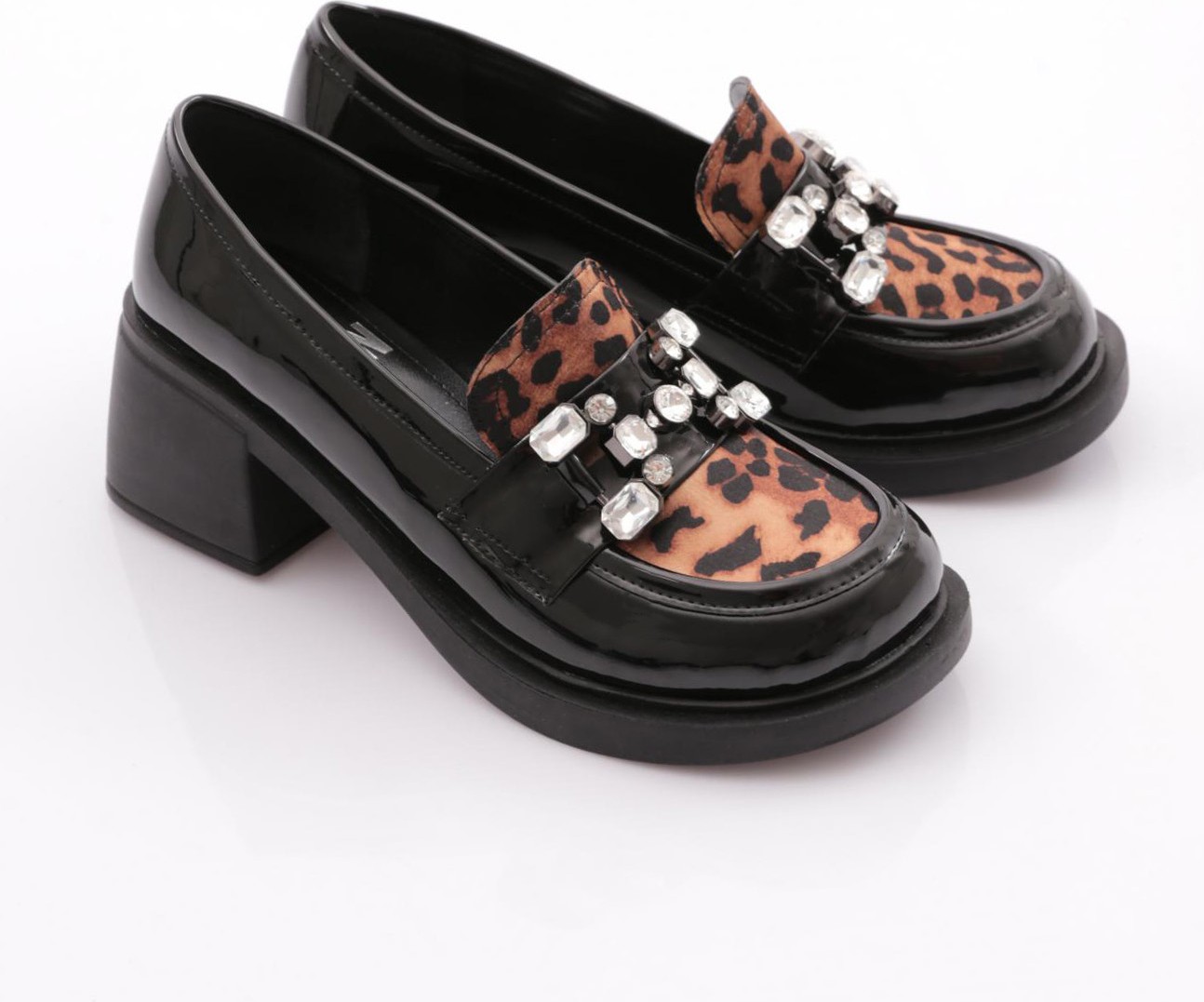 DGN 2103 Taş Tokali Loafer Kadin Ayakkabi görsel 2