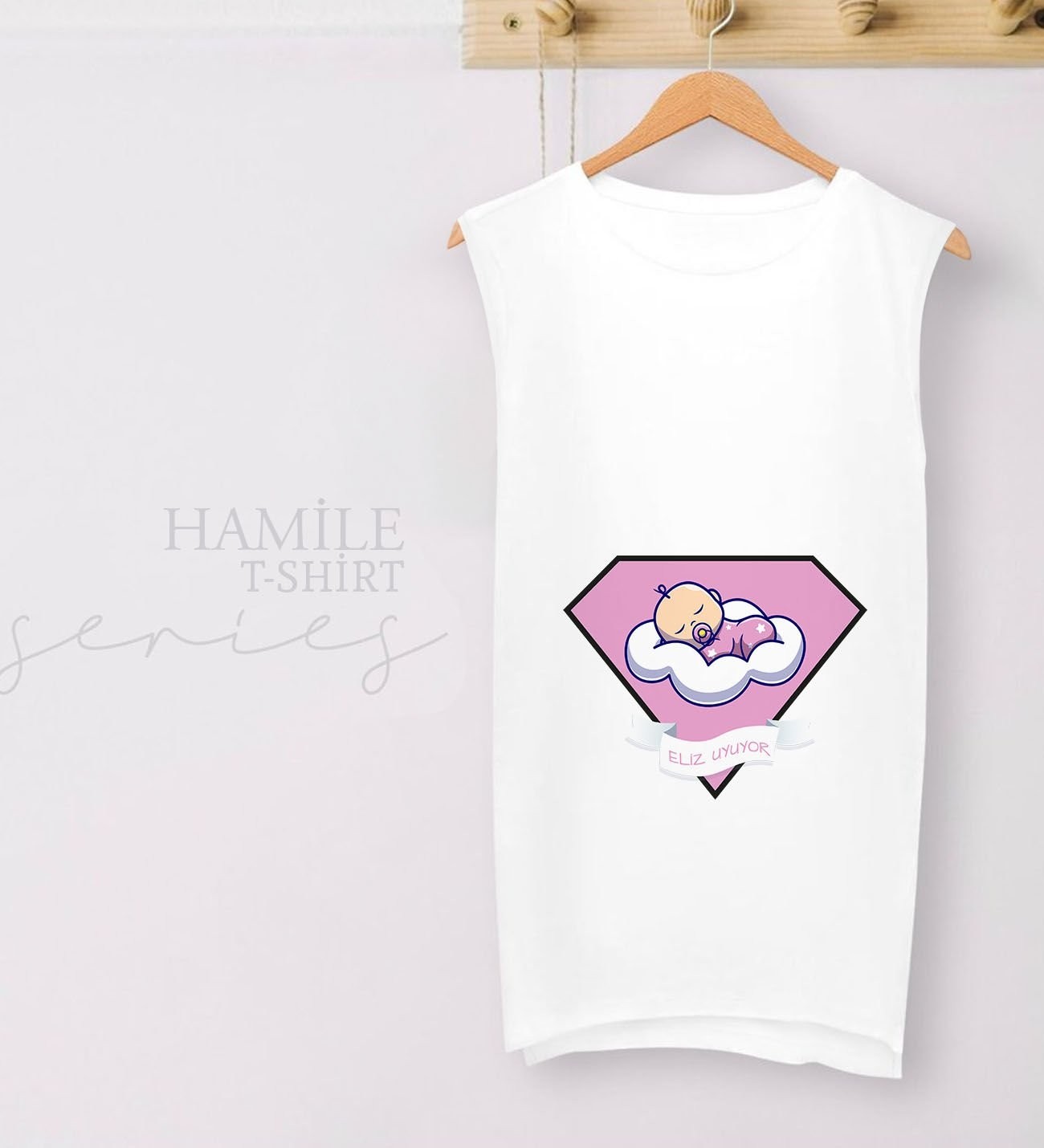 BK Gift Kişiye Özel Isimli Uyuyor Tasarımlı Beyaz Sıfır Kol Hamile Tişört-6, Hamile Giyim, Eşe Hediye görsel 2