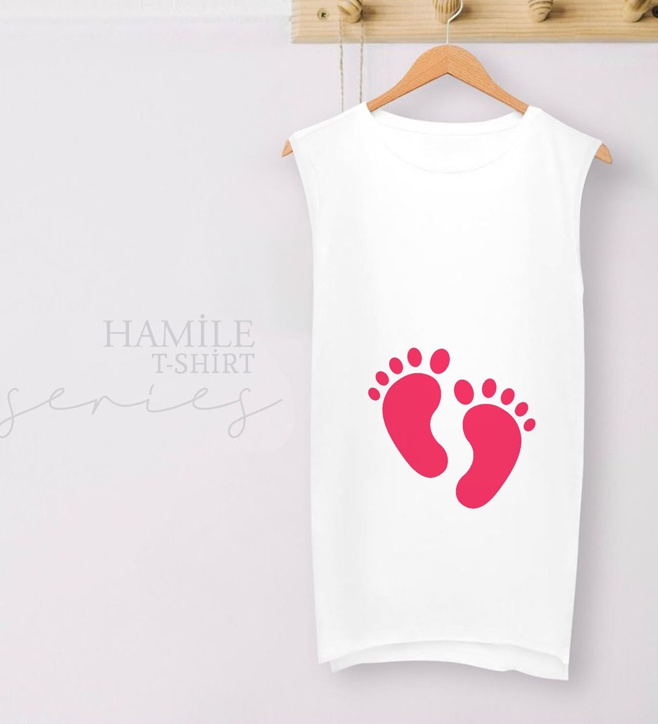 BK Gift Ayak Izi Tasarımlı Beyaz Sıfır Kol Hamile Tişört-2, Hamile Giyim, Eşe Hediye görsel 2