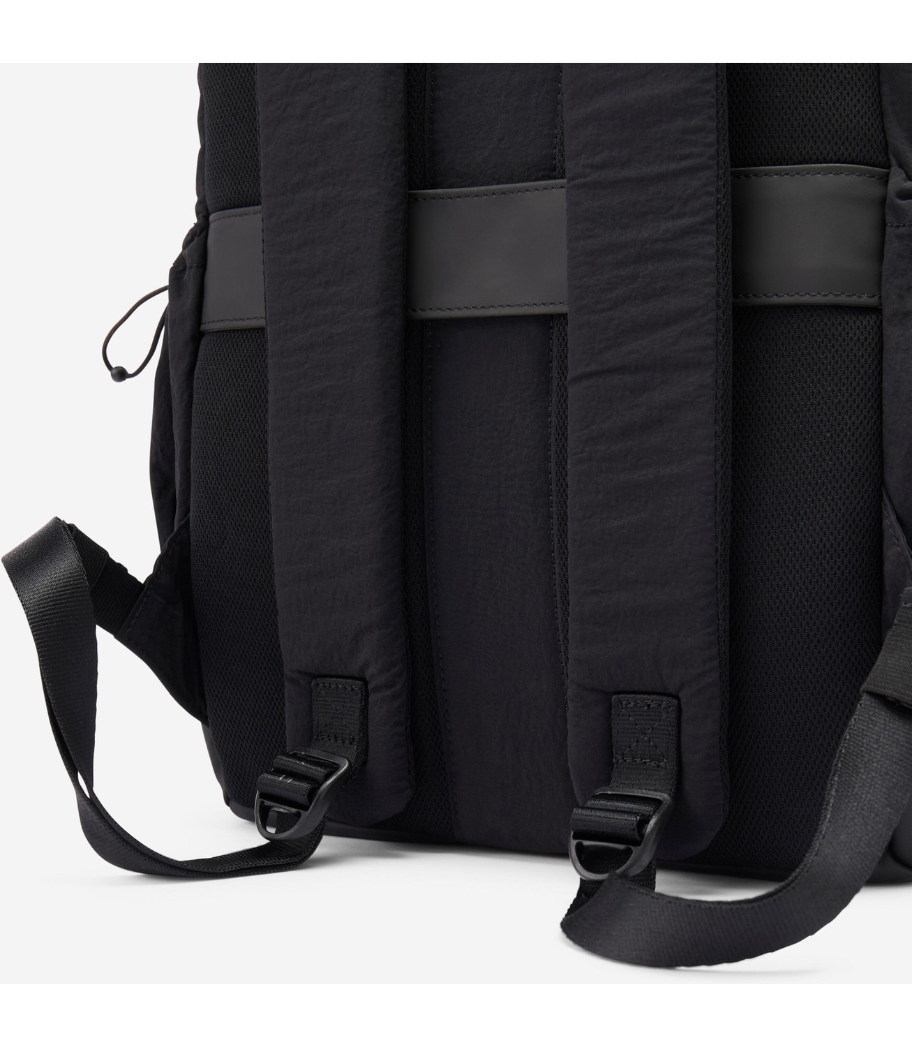Decathlon Küçük Sırt Çantası - Bilgisayar Bölmesi - 10 L görsel 3