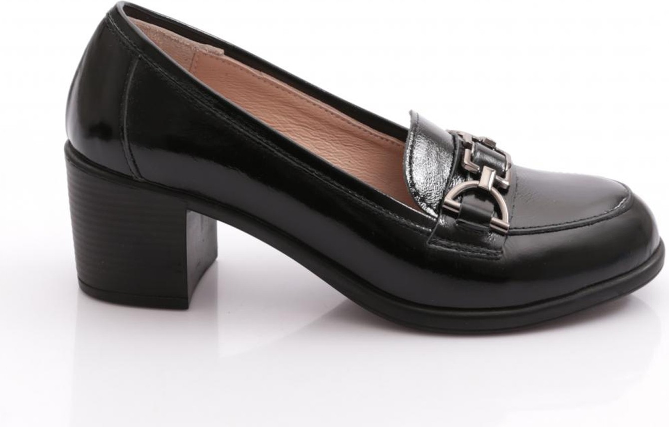 DGN 25032 Kadin Loafer Ayakkabi
