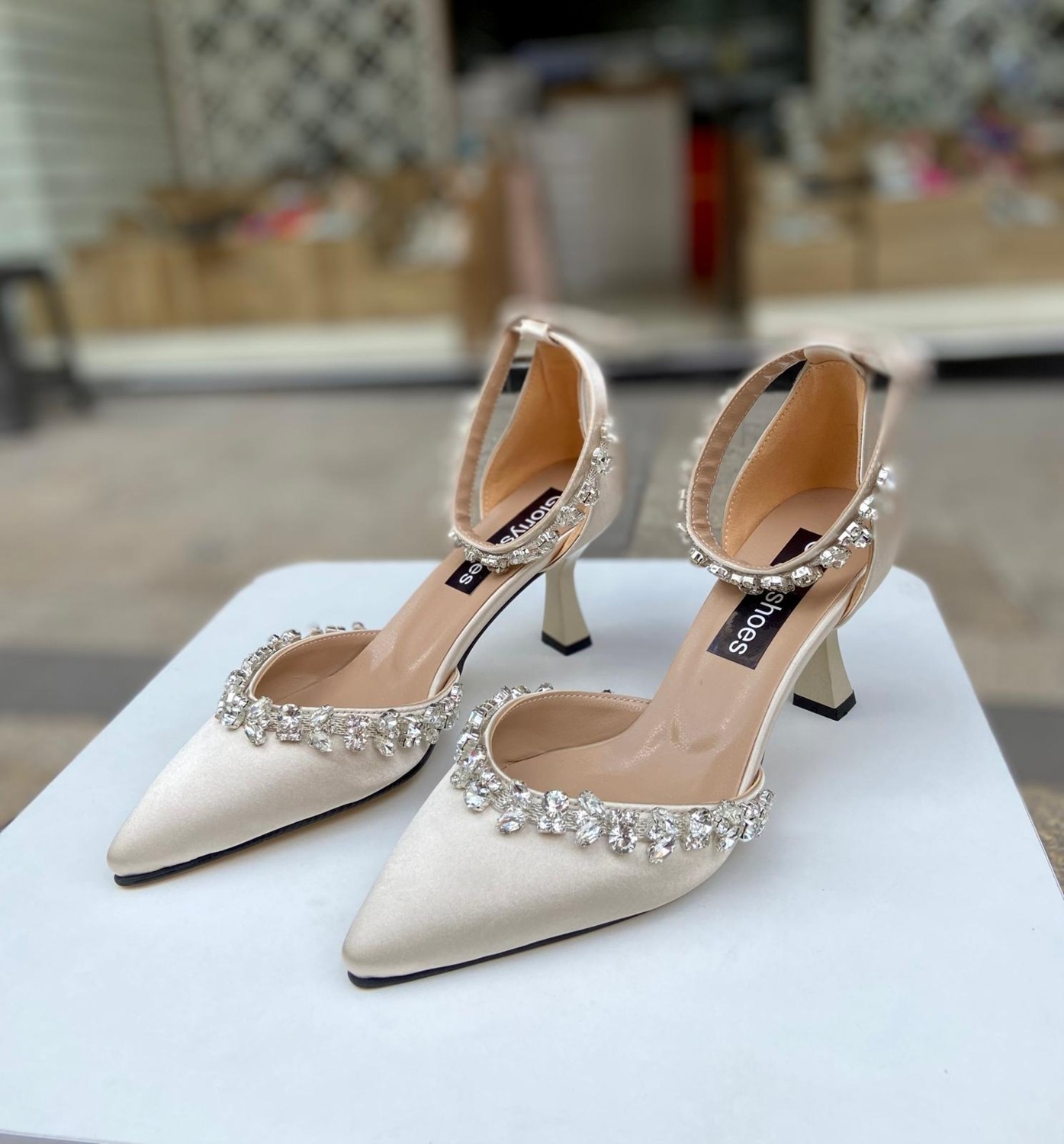 Gloriys Ayakkabı & Çanta Saten Taşlı 6 cm Topuklu Ayakkabı Nişan-Gelinlik Ayakkabısı 0650 görsel 3
