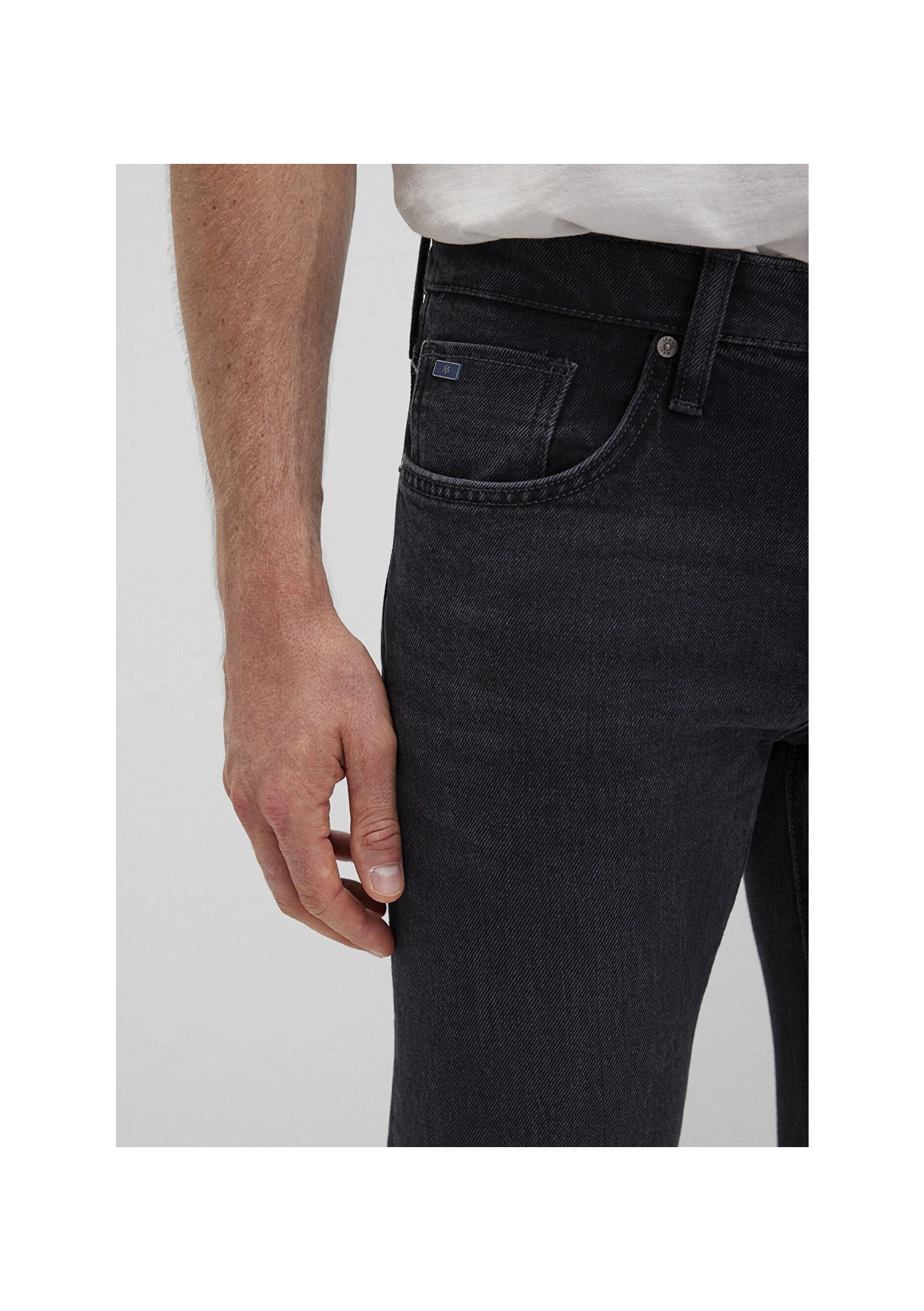 Mavi James Classic Denim Koyu Antrasit Smoke Jean Pantolon 0042490647 görsel 6