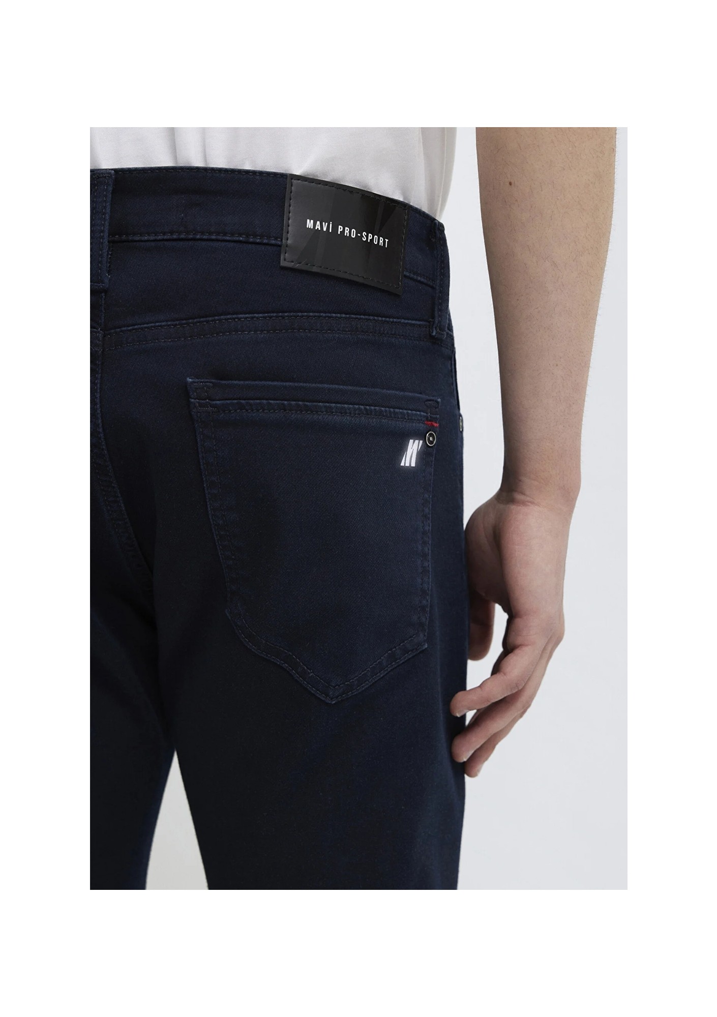 Mavi Martin Pro Sport Koyu Mürekkep Mavi Jean Pantolon 00378A1740 görsel 8