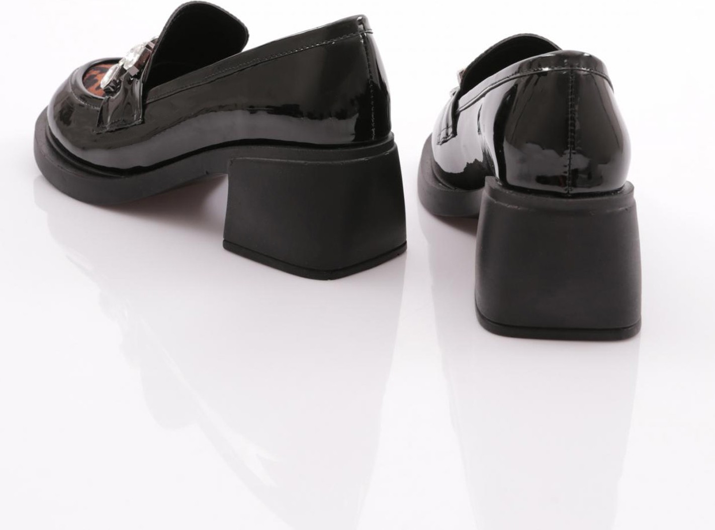 DGN 2103 Taş Tokali Loafer Kadin Ayakkabi görsel 3
