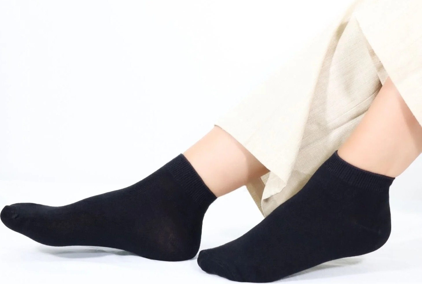 Kral Socks Kadın Kaliteli Bambu Patik Çorap (5 Adet) Dikişsiz Görünmez Parfümlü Kısa Model Çorap görsel 6