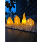 Root Made Kış Evleri 4 Parça Tealight Mumluk Noel Evleri 3 Ev 1 Çam Ağacı Dekoratif Ev Biblo Yılbaşı Süsleri
