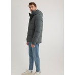 Mavi Erkek Kapüşonlu Yeşil Şişme Mont 010426-71598