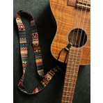Arpeggio Arte Etnik Desenli Ukulele Askısı | Kumaş Malzeme | Vidalama Gerektirmez | Çin Menşeli