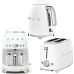 smeg  Smeg 50's Style Beyaz Kettle - 1x2 Ekmek Kızartma Makinesi ve Filtre Kahve Makine Seti Klf-Tsf-Dcf