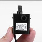 12 Volt Mini Süs Havuzu Dalgıç Su Pompası SAAT/240 Litre (Boy 5,5 cm . En 3,5 cm . Yükseklik 4,2 Cm)