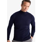 DeFacto Slim Fit Dar Kesim Balıkçı Yaka Basic Düz Triko Kazak R1127AZ25WN