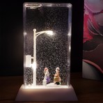 Lavly Romantik Sevgililer Tasarımlı Sokak Lambası Kar Küresi 17 x 10 cm