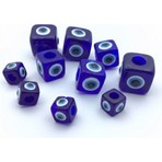 İğne İzi Küp Nazar Boncuğu 20X20MM (10 Adet ) Lacivert Nazar Boncuğu