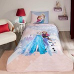 Taç Lisanslı Disney Frozen Winter Tek Kişilik Yatak Örtüsü Seti Çok Renkli Desenli Pamuk-Polyester Malzeme