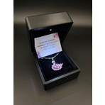 Sepetten Eve Işıklı Hediye Kutulu Kadın Pembe Kuğulu Pink Swan Taşlı Gümüş Kaplama Kolye Sevgiliye Hediye
