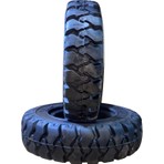 7.00-12 Siyah Solidlas Segmanlı Dolgu Forklift Lastiği