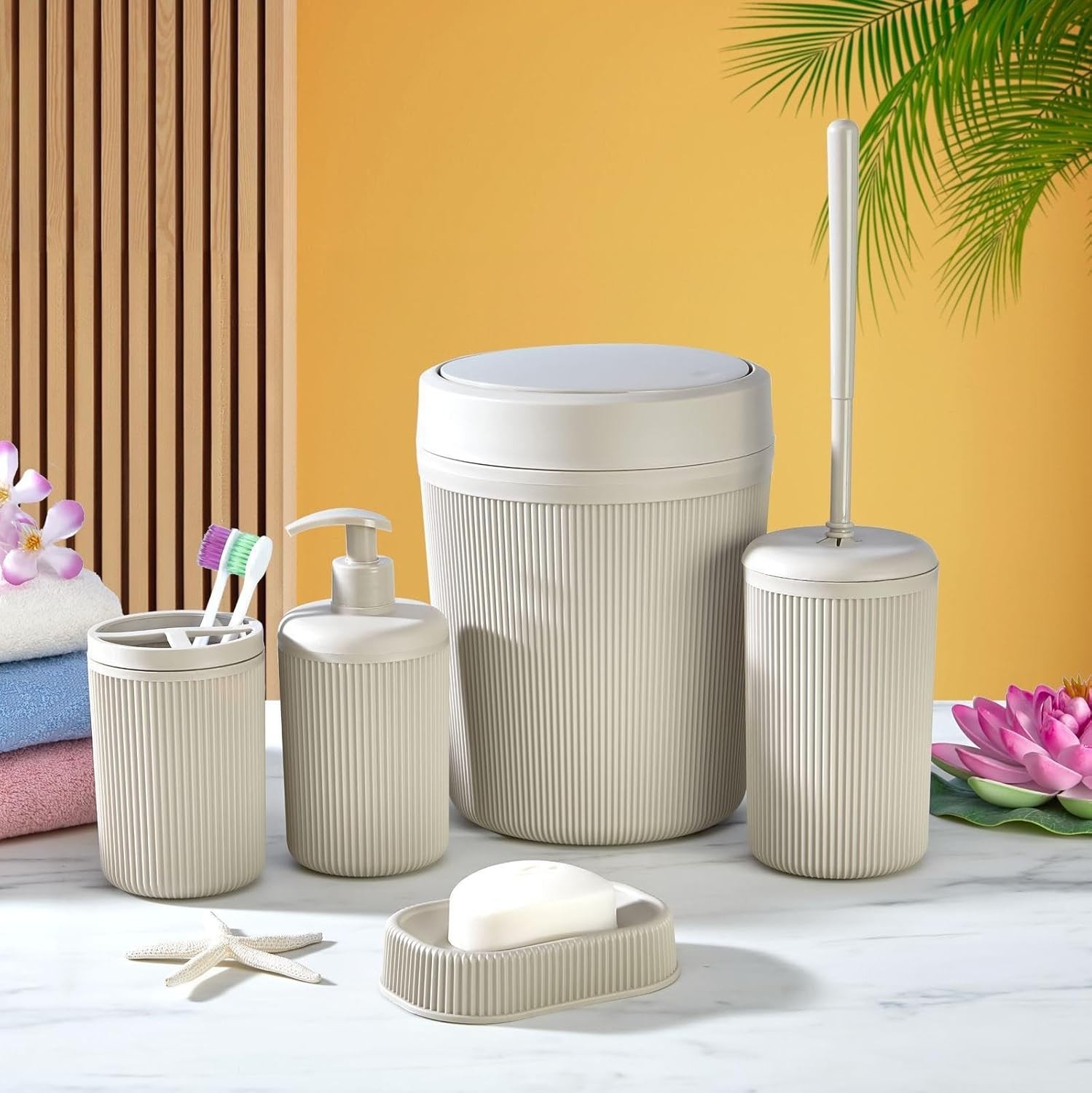 Prime 5 Parça Lüx Plastik Banyo Seti - Çöp Kovalı, Diş Fırçalıklı, Sıvı ve Katı Sabunluk Antibakteriyel Fırça - Bej