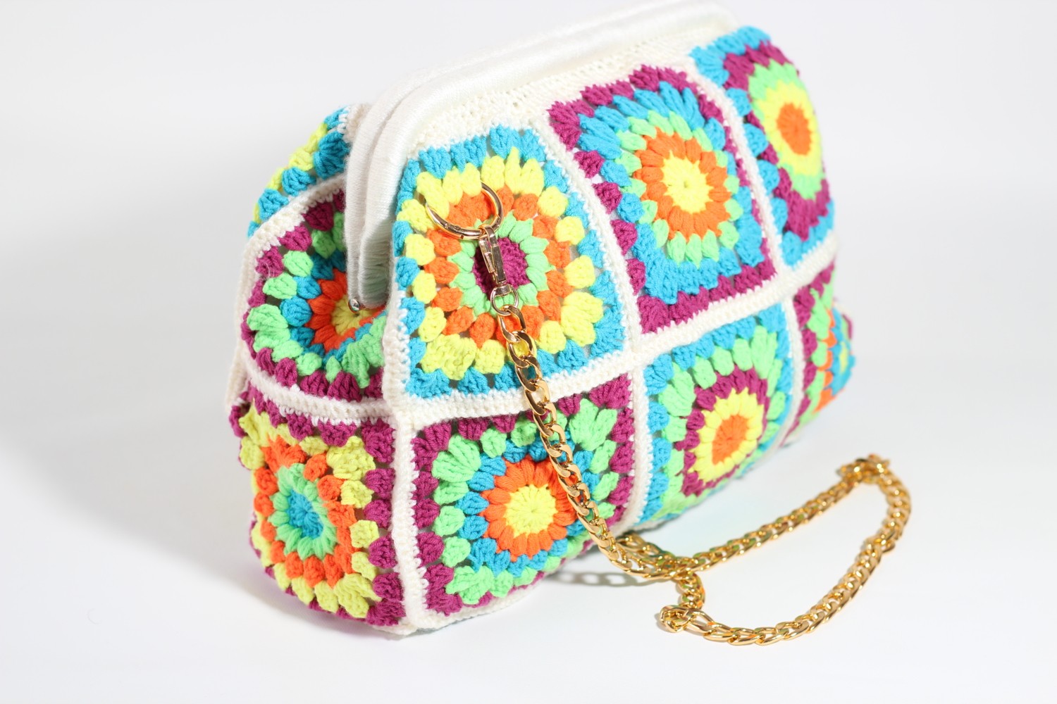 Mercan Designs Beyaz Motif Detaylı El Örgüsü Handmade Bohem Tarzı Omuz Çantası görsel 3