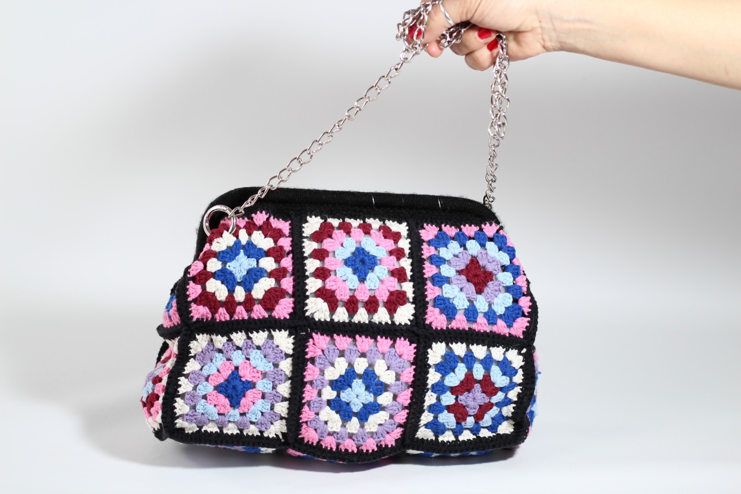 Mercan Designs Kare Motif Detaylı El Örgüsü Handmade Bohem Omuz Çantası görsel 3