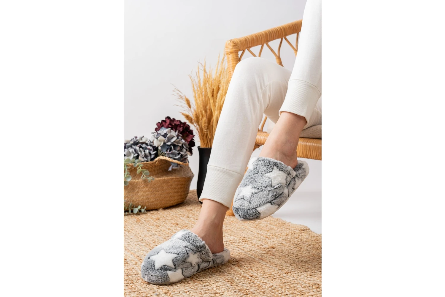 Resim Slipcat Kadın Yıldızlı Peluş Ev Terliği Çeyiz-bohça Terliği 