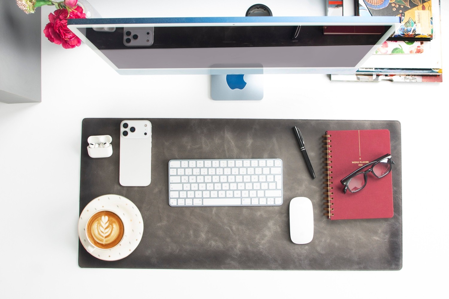 BloominBag Atelier 91 Ash Gray Leather Desk Mat - Medium görsel 2