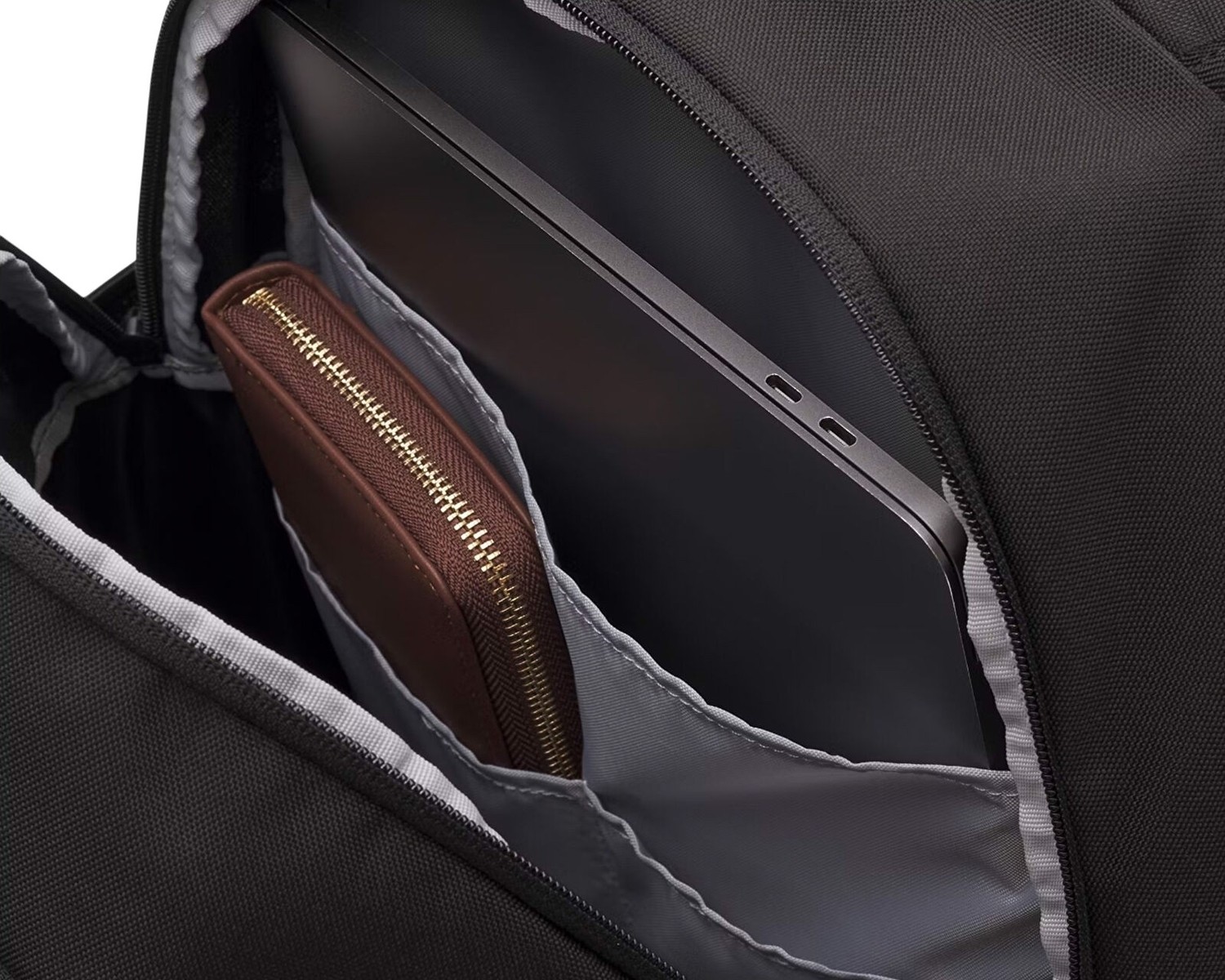 Under Armour Hustle Sport 6.0 Backpack görsel 3