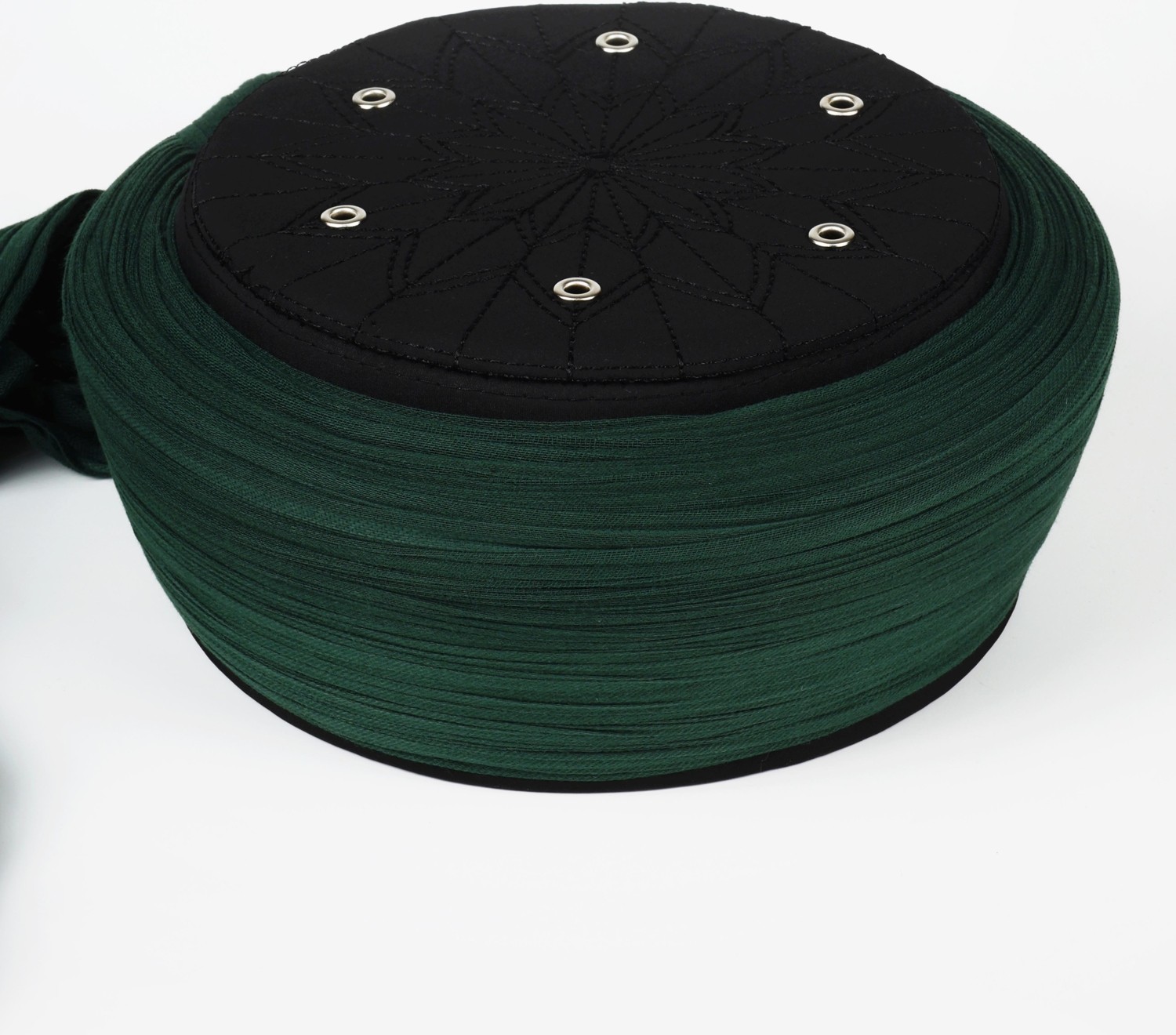 Sarıkhane Talebe Sarığı - Yeşil Kumaş - Siyah Takke - Düz Sarım - Kuş Gözü - 7 Metre (Züabeli)