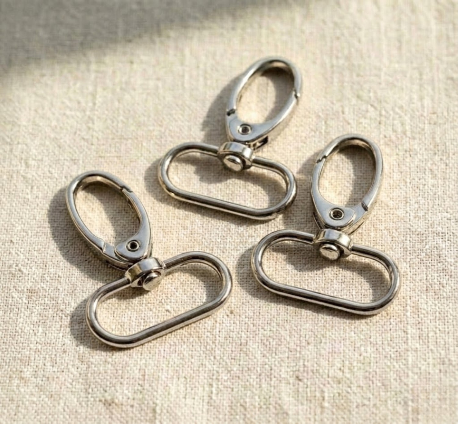 Orhan Çanta 2.5 cm Akrep Kanca Nikel (Gümüş) - Metal Çanta ve Cüzdan Askı Klipsi - 20 Adet görsel 2