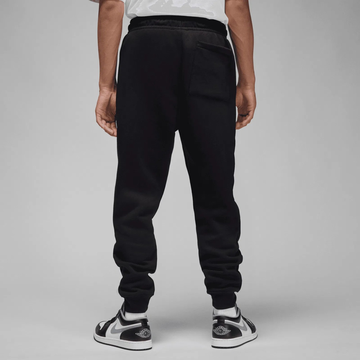 Nike Air Jordan Brooklyn Fleece Erkek Siyah Günlük Eşofman Altı DQ7340-010 görsel 4