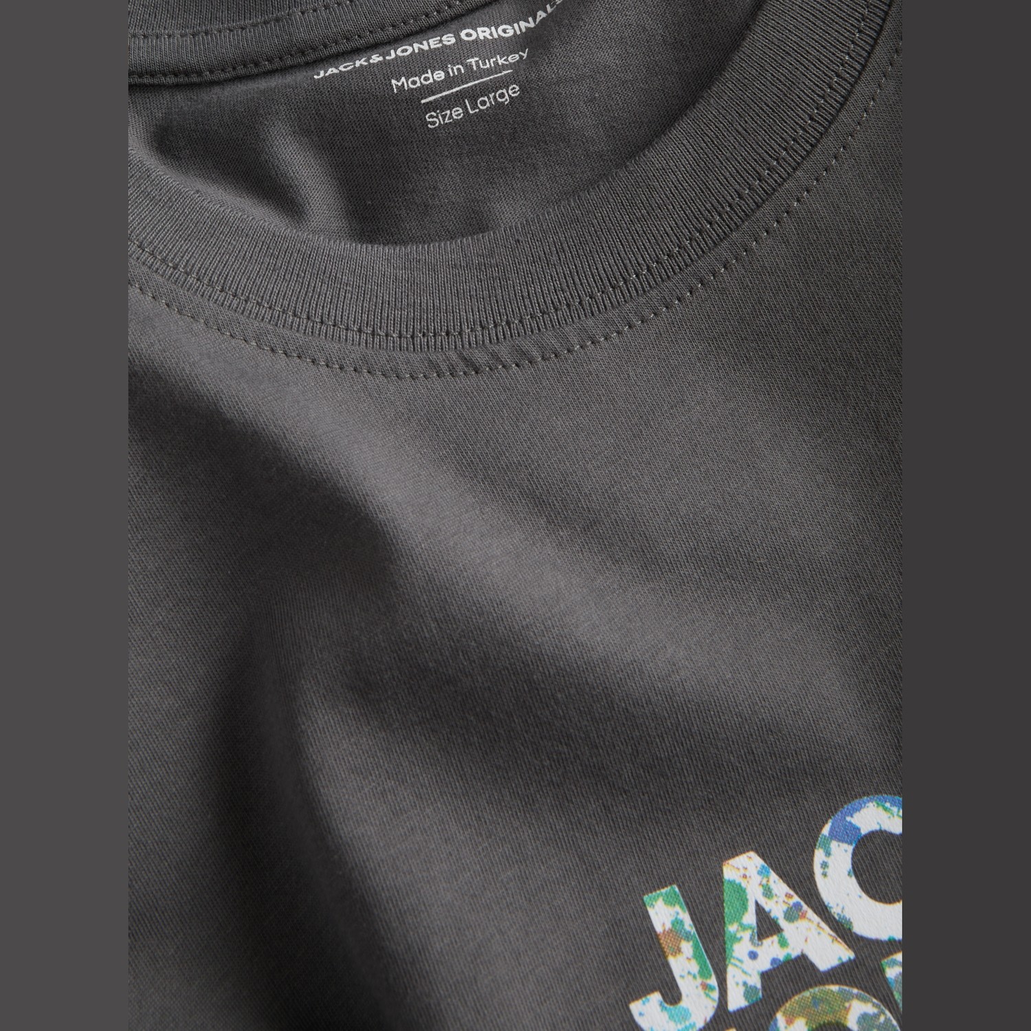 Jack & Jones Erkek Bisiklet Yaka Gögüs Baskili Tisört - New Plas görsel 3